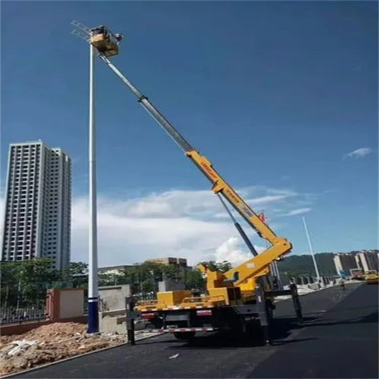 洪梅镇维修路灯的曲臂升降车出租