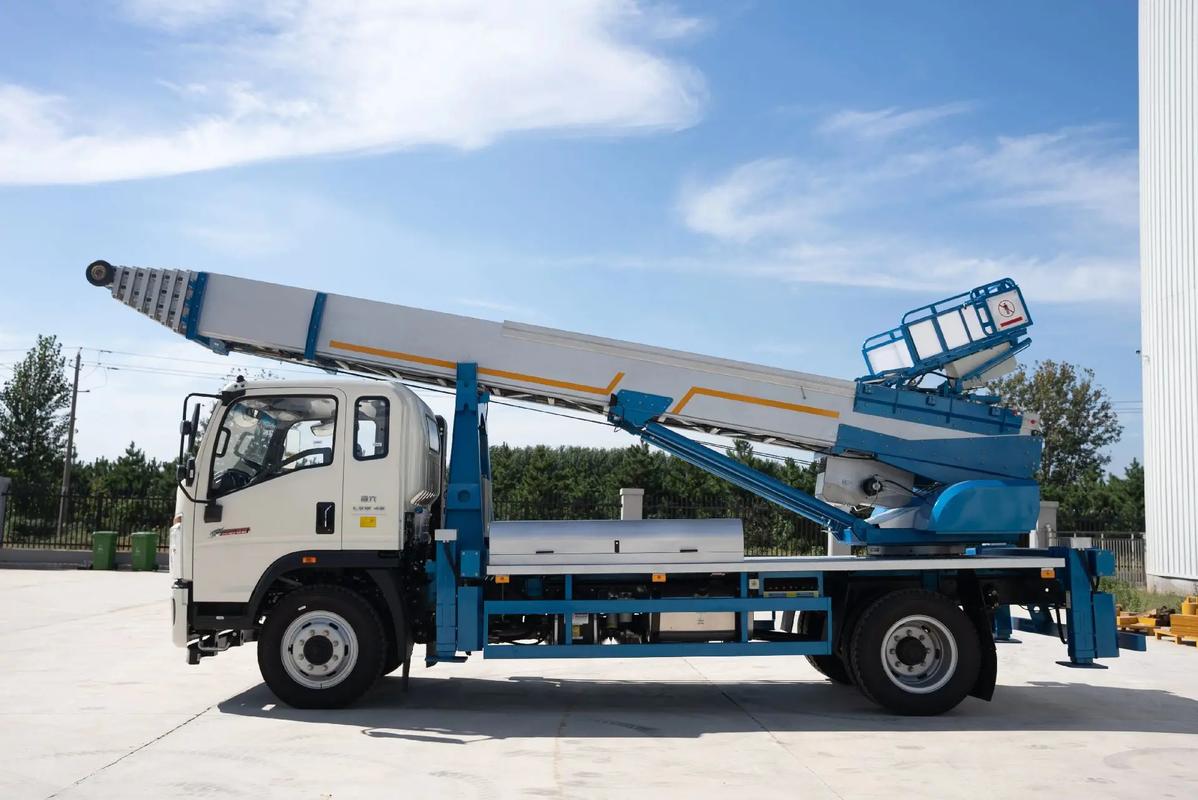 洪梅镇云梯上料车租赁费用