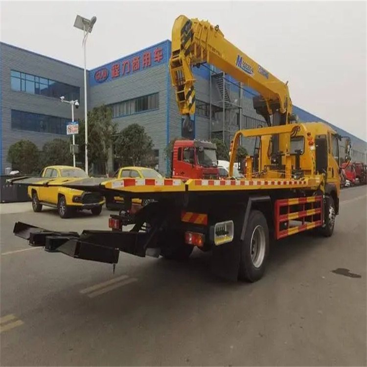 洪梅镇附近小随车吊出租电话，轻松解决搬运烦恼