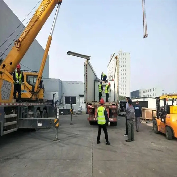 洪梅镇如何找到附近的吊车救援服务