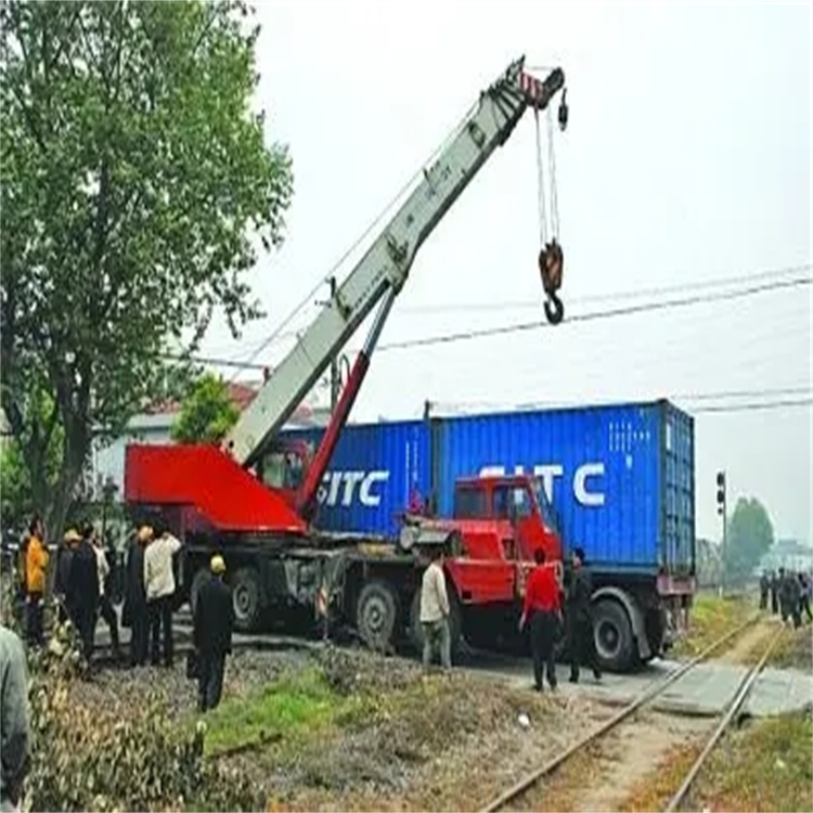 洪梅镇如何快速找到附近的吊车救援公司