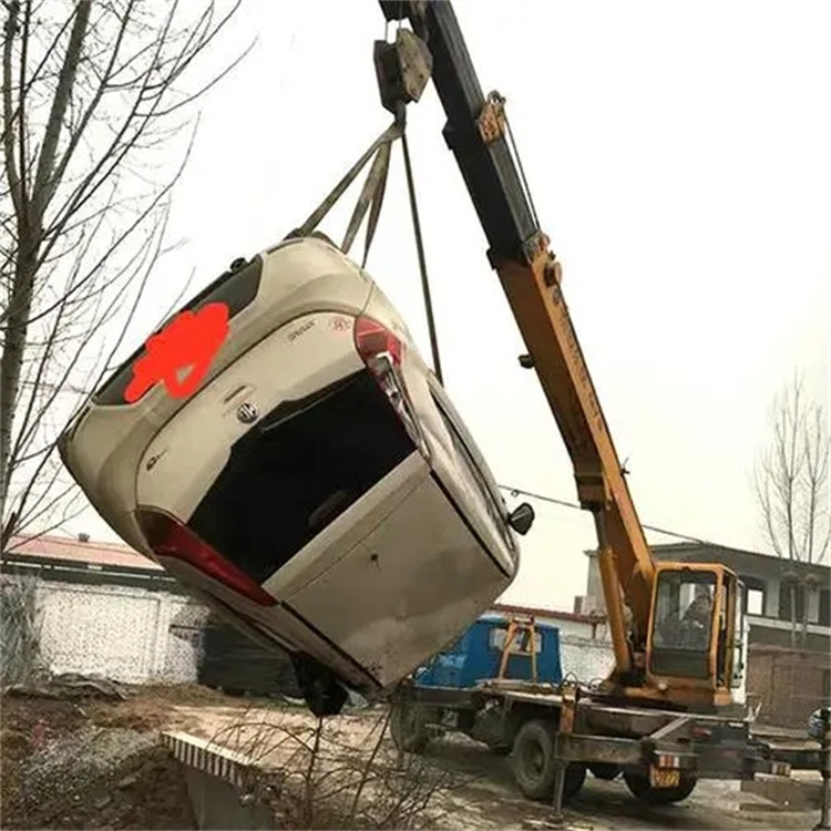 洪梅镇随时待命，吊车24小时道路救援服务全解析