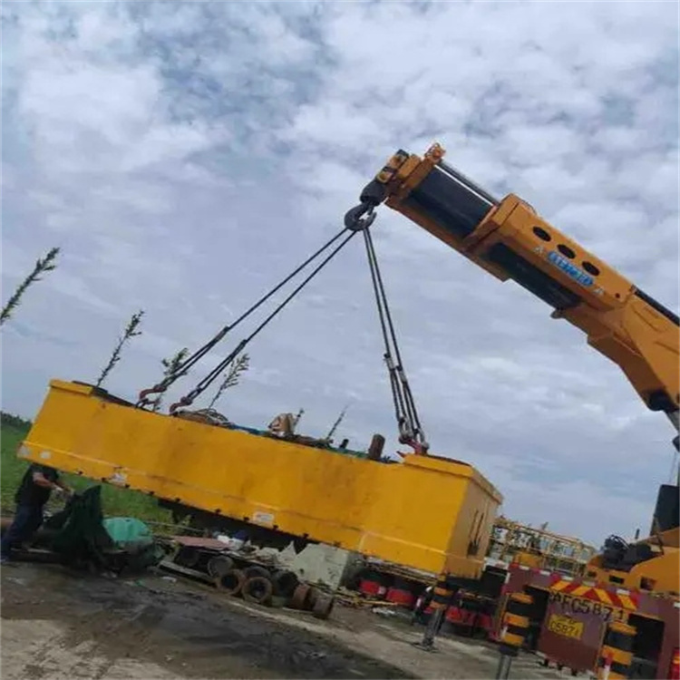 洪梅镇随车吊吊集装箱怎么吊