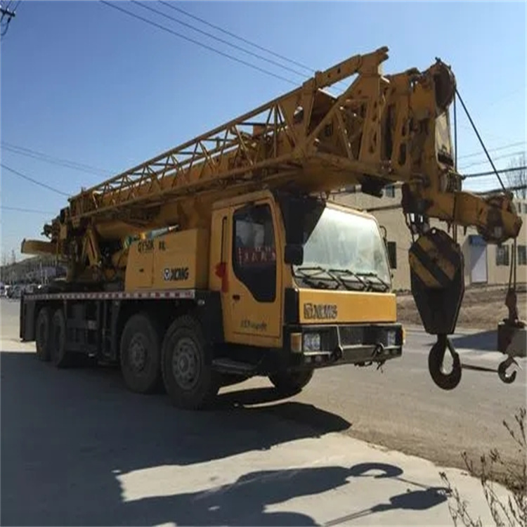 洪梅镇哪里有专业吊车出租